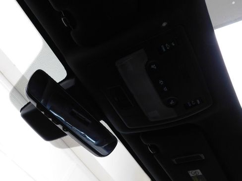 Used 2018 Lexus IS 300 F Sport w/ F Sport Package image 64