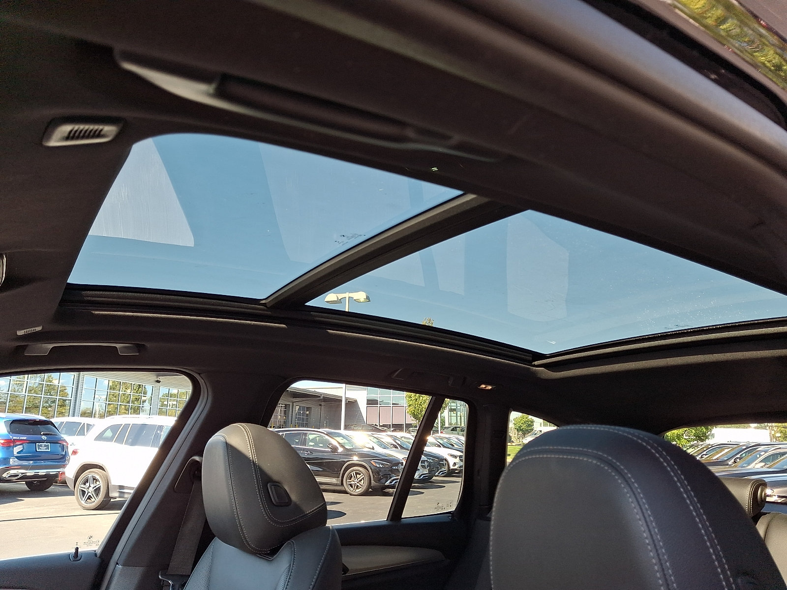 Used 2023 BMW X3 sDrive30i w/ Convenience Package RWD image 15