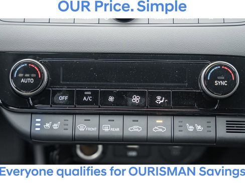 New 2025 Hyundai Elantra Limited image 21