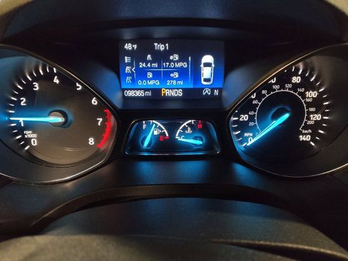 Used 2018 Ford Escape SEL image 23