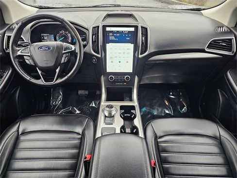 Used 2024 Ford Edge SEL image 10