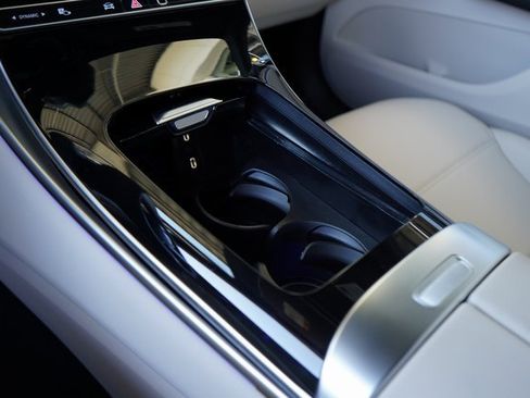 New 2026 Mercedes-Benz GLC 300 GLC 300 image 20