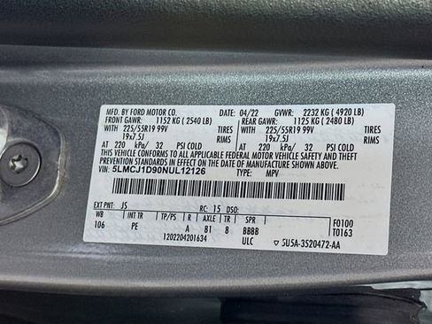 Certified 2022 Lincoln Corsair AWD w/ Premium Package image 36