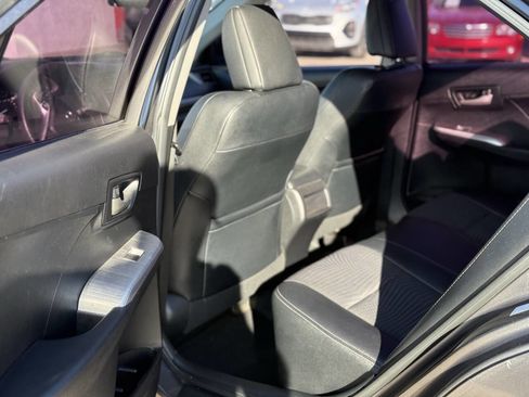 Used 2012 Toyota Camry XLE image 7