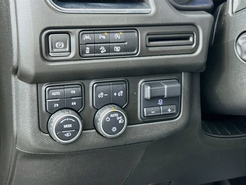 Used 2023 Chevrolet Tahoe Z71 w/ Off-Road Capability Package AWD/4WD image 11