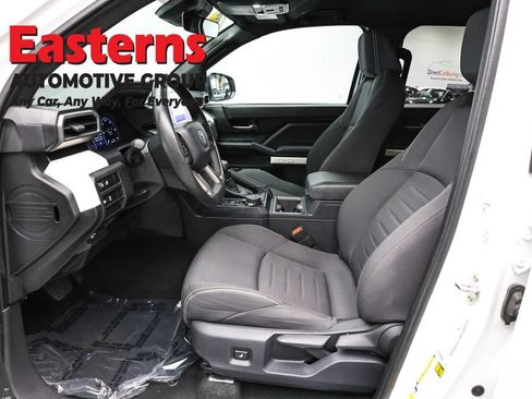 Used 2024 Toyota Tacoma TRD Off-Road AWD/4WD image 14