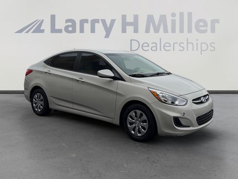 Used 2017 Hyundai Accent SE FWD image 7