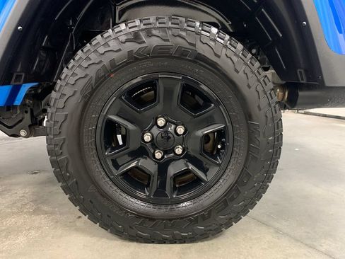Used 2021 Jeep Gladiator Mojave AWD/4WD image 21