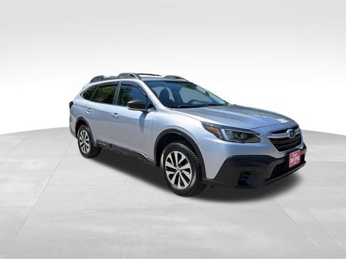 Used 2021 Subaru Outback AWD/4WD image 1