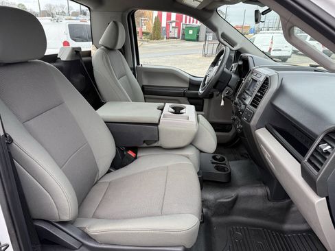 Used 2022 Ford F250 XL w/ Power Equipment Group image 13