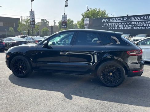 Used 2018 Porsche Macan Sport Edition image 10