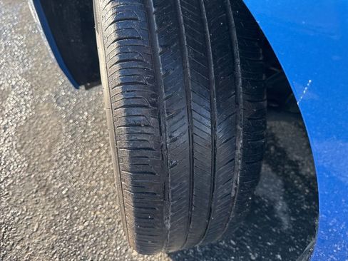 Used 2025 Nissan Sentra SV image 27