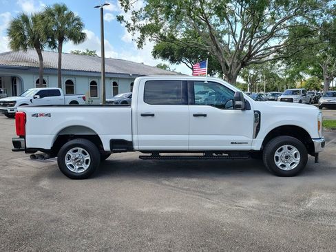 Used 2025 Ford F250 XLT AWD/4WD image 6