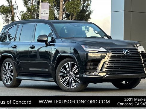 New 2025 Lexus LX 700h Luxury image 1