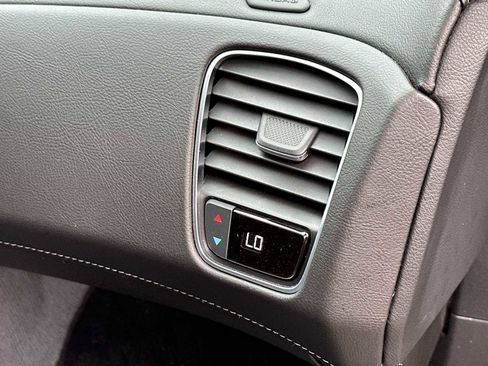 Used 2016 Chevrolet Corvette Z06 image 18