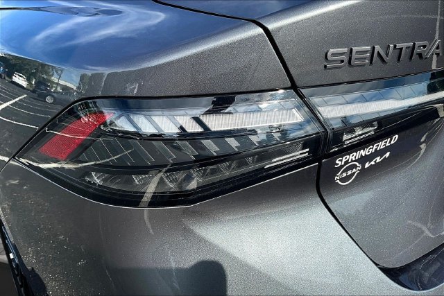 Used 2026 Nissan Sentra SV w/ SV Convenience Package FWD image 22