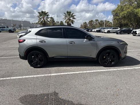 Used 2024 Buick Envision Sport Touring image 3