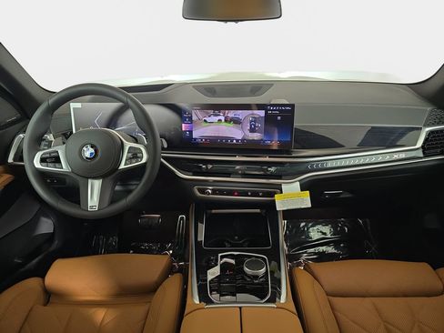 New 2026 BMW X5 xDrive40i w/ M Sport Package AWD/4WD image 12
