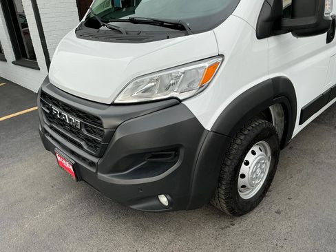 Used 2023 RAM ProMaster 2500 w/ Convenience Group FWD image 30