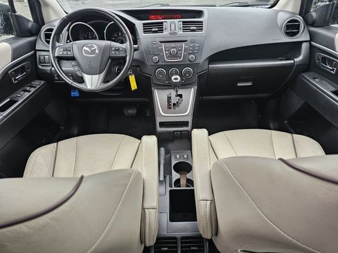 Used 2014 MAZDA MAZDA5 Grand Touring image 16