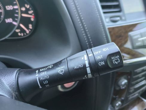 Used 2018 Nissan Armada SL RWD image 25