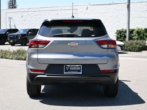 New 2026 Chevrolet TrailBlazer LS w/ LS Convenience Package FWD image 5