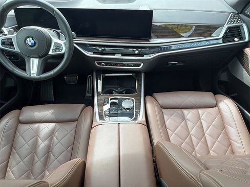 Used 2025 BMW X5 xDrive40i image 15