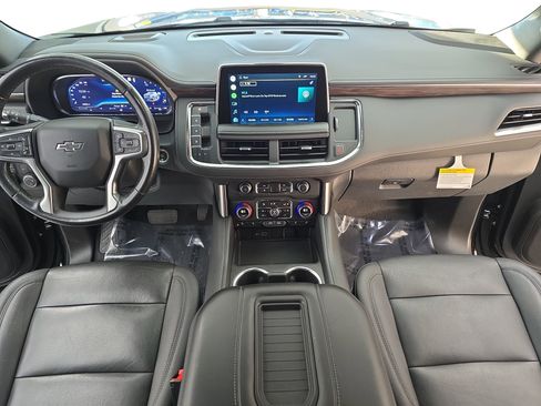 Used 2022 Chevrolet Tahoe Z71 w/ Luxury Package image 9