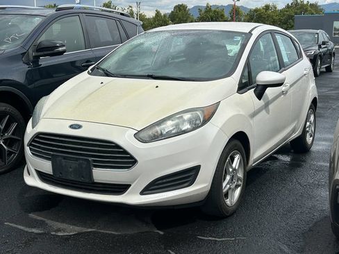 Used 2019 Ford Fiesta SE FWD image 3