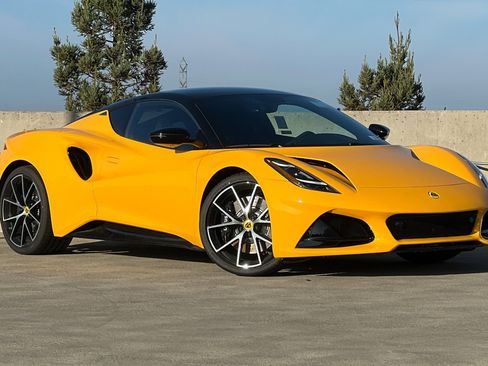 New 2025 Lotus Emira image 2