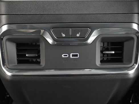 New 2026 Chevrolet Silverado 1500 LTZ w/ LTZ Premium Texas Edition AWD/4WD image 37