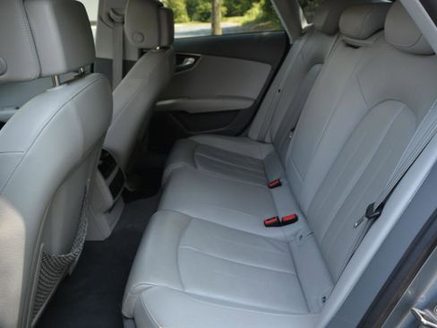 Used 2014 Audi A7 TDI Premium Plus w/ Driver Assistance Package AWD/4WD image 13