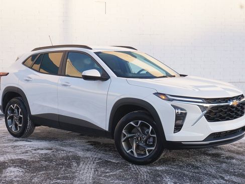 New 2026 Chevrolet Trax LT w/ Driver Confidence Package image 3