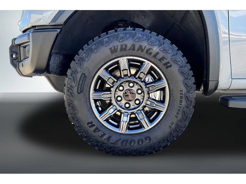 Certified 2024 GMC Sierra 1500 AT4X AWD/4WD image 27
