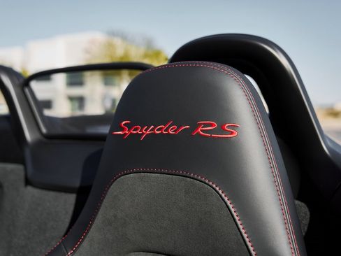 Used 2025 Porsche 718 Boxster Spyder RS w/ Accent Package Logos image 51