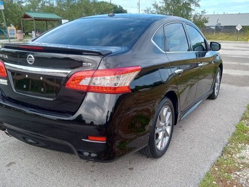 Used 2015 Nissan Sentra SR FWD image 6