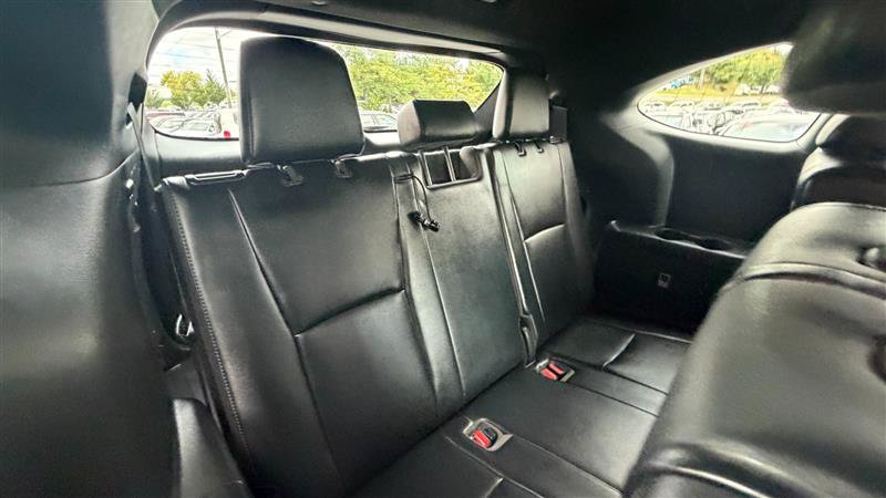 Used 2021 Toyota Highlander XSE FWD image 13