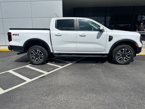Certified 2024 Ford Ranger Lariat w/ FX4 Off-Road Package AWD/4WD image 3