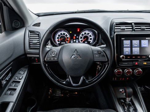 Used 2024 Mitsubishi Outlander Sport LE image 28