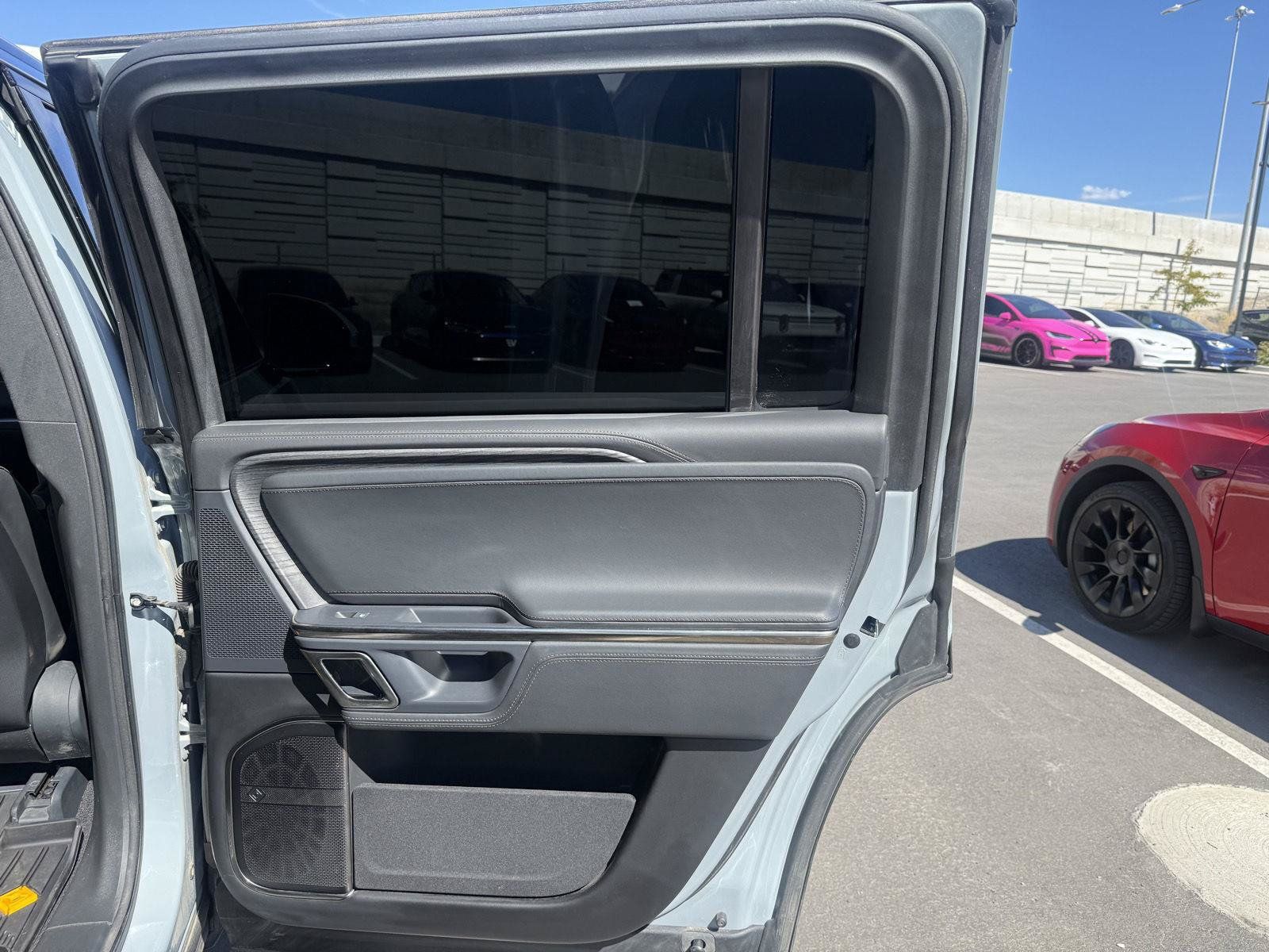 Used 2023 Rivian R1S Launch Edition Quad AWD/4WD image 21