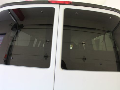 Used 2020 GMC Savana 3500 LT w/ LT Preferred Equipment Group image 5