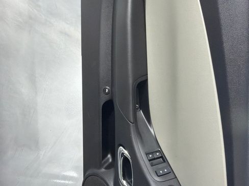 Used 2015 Chevrolet Camaro LS RWD image 11