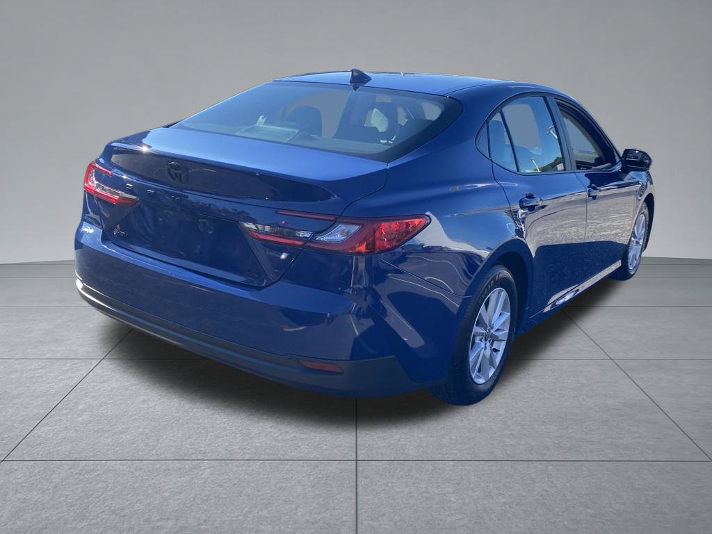Used 2026 Toyota Camry LE FWD image 15