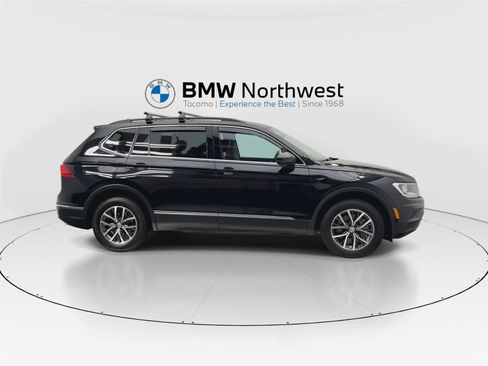Used 2020 Volkswagen Tiguan SE image 5