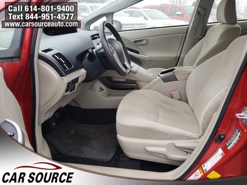 Used 2014 Toyota Prius Two image 14
