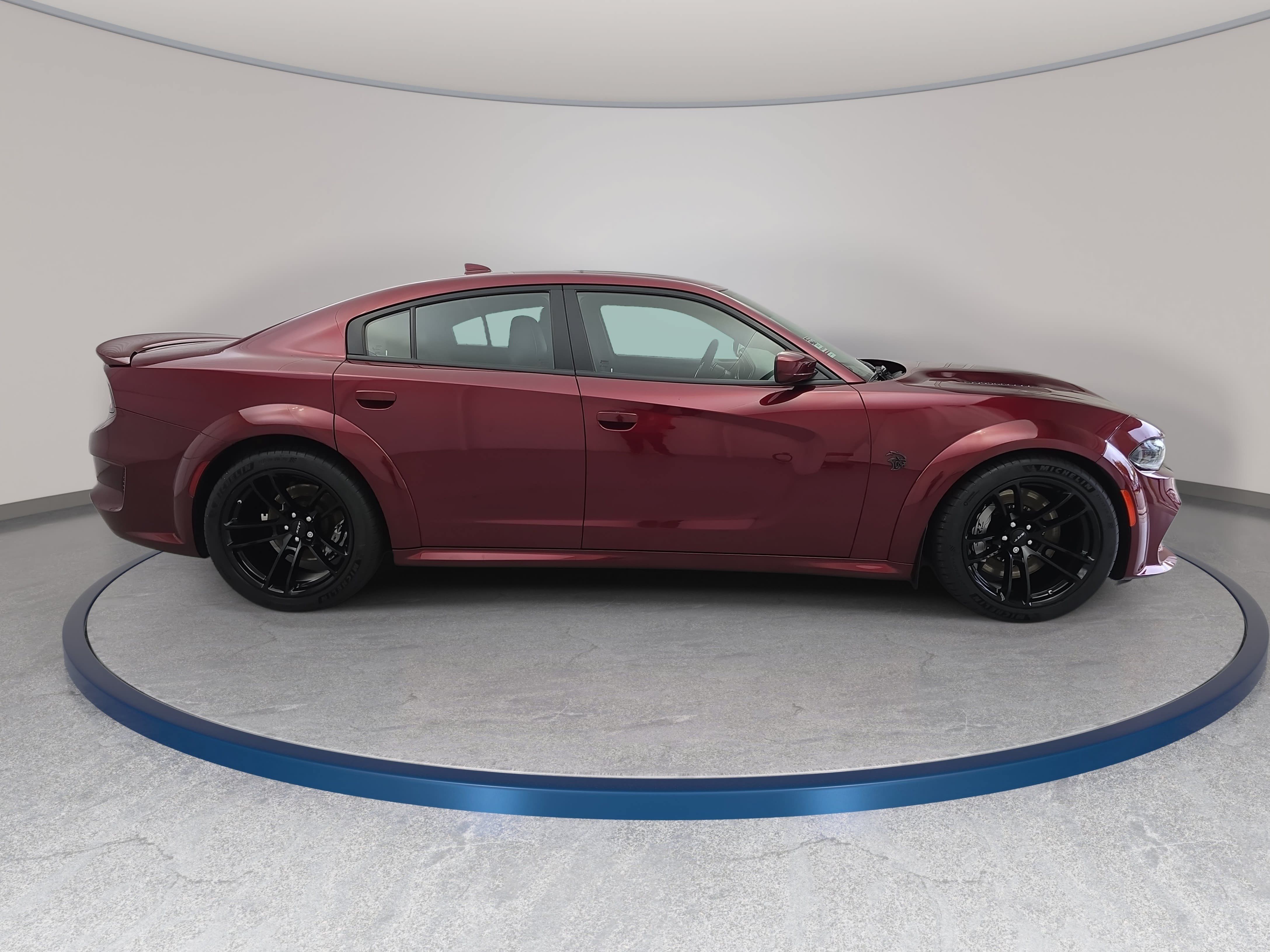 Used 2022 Dodge Charger SRT Hellcat w/ Harman/Kardon Audio Group RWD image 4