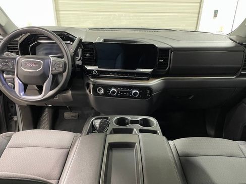 Used 2024 GMC Sierra 1500 Elevation image 13
