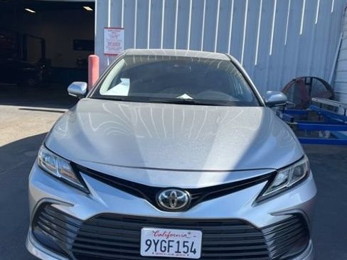 Used 2023 Toyota Camry LE w/ Convenience Package FWD image 2