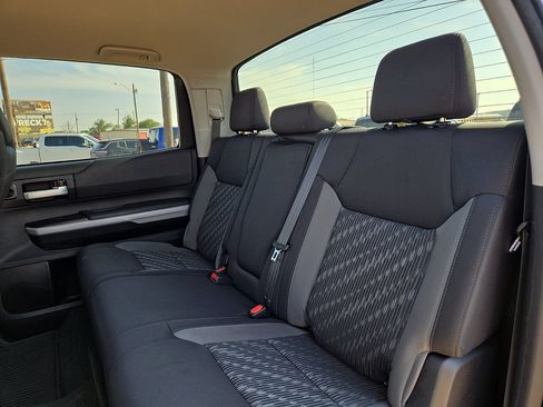 Used 2020 Toyota Tundra SR5 w/ TRD Off-Road Package AWD/4WD image 17