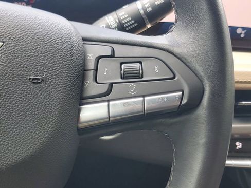 Certified 2024 Cadillac XT4 Luxury image 21